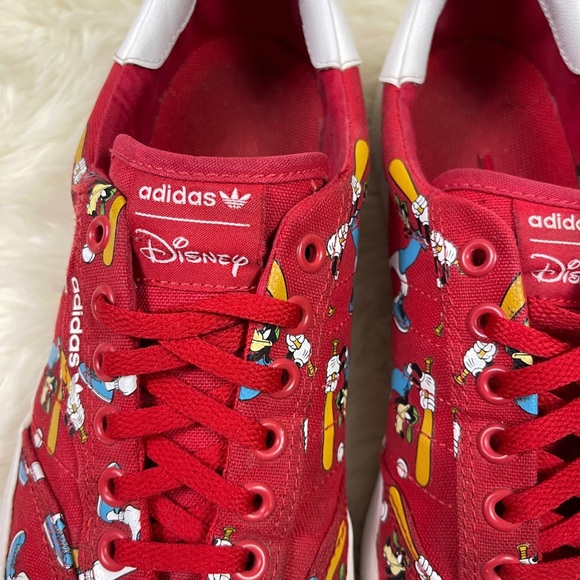 Adidas 3MC X Disney Goofy Sneakers - Picture 3 of 11